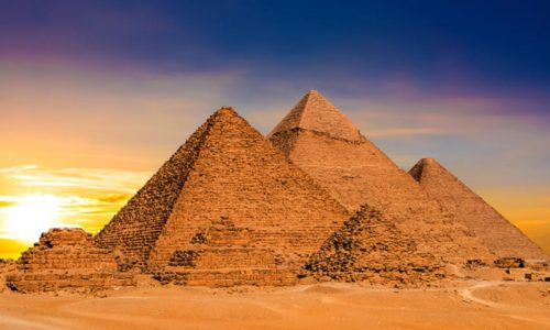 Giza Pyramids Complex - Pyramids Tour from Makadi by Flight - Tours from Hurghada
